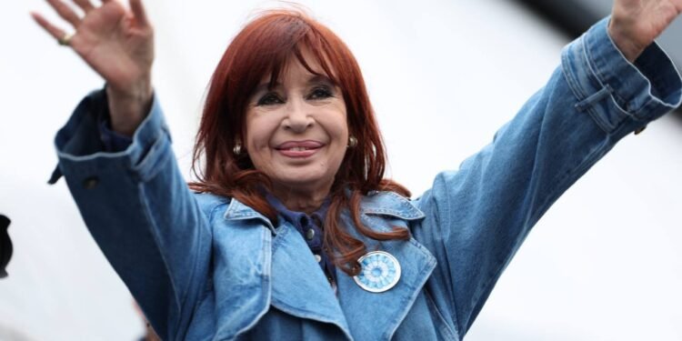 Critica en el Instituto Patria: los gobernadores peronistas rechazan sumarse a la campaña “Cristina Libre”