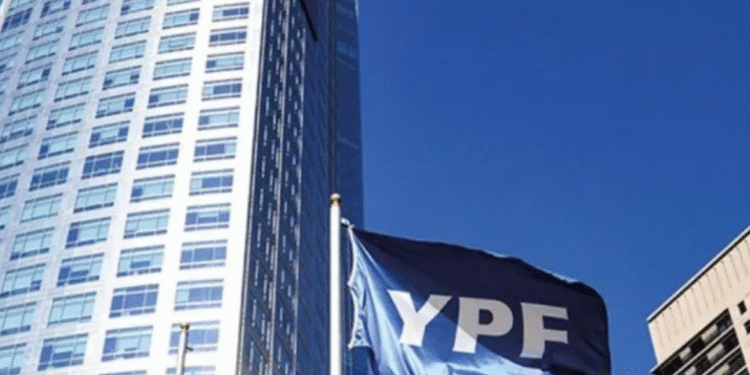 Justicia de EE.UU. suspendió temporalmente la entrega de acciones de YPF: decidirá la Corte de Apelaciones