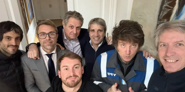 Dólar: el Gobierno descarta una crisis y asegura que se respeta la banda de flotación