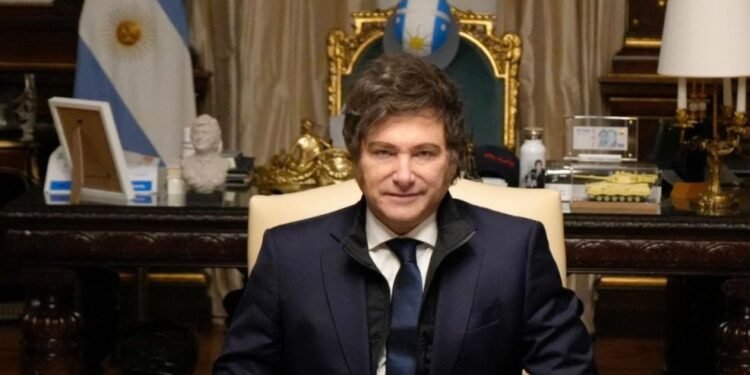 Milei encara las elecciones sin “plan platita”: se mantiene firme en la ortodoxia económica