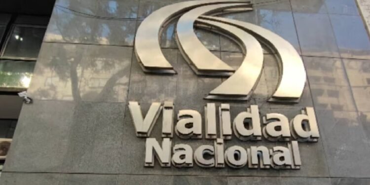 La Justicia frenó el decreto de Milei que disolvía Vialidad Nacional