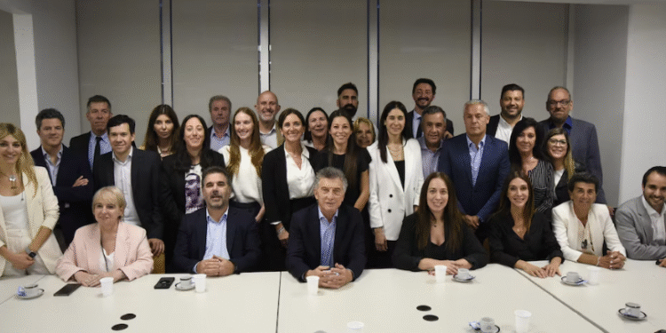 El PRO redefine su estrategia: alianzas con LLA en casi todo el país