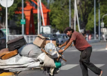 Una estimación privada reveló que la pobreza supera el 43% en la Argentina