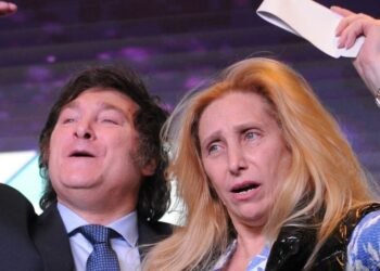 El Gobierno refuerza la defensa de Karina Milei y la consolida como pieza clave en la campaña