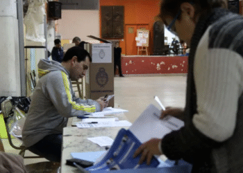 Elecciones: el lunes habrá clases y otorgan plus para la limpieza de escuelas