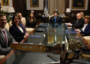 Aseguran que EE.UU. frenó el acuerdo de exención de visas para Argentina