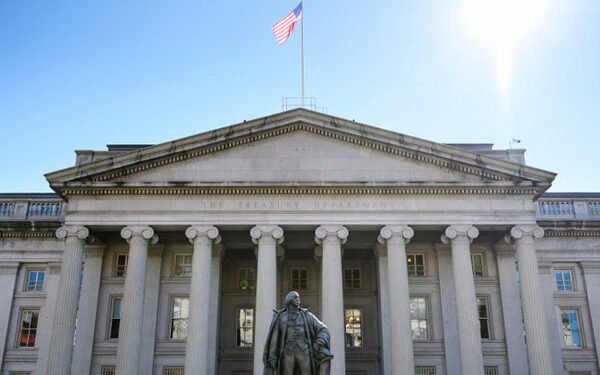 EE. UU. comienza a inyectar dólares en el mercado argentino y confirma swap por USD 20.000 millones