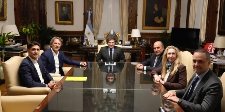 Milei recibió al presidente de Mercado Libre, que anunció una inversión de 2.600 millones de dólares