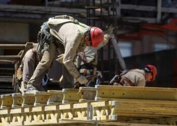 El Gobierno registró un repunte del empleo en agosto y septiembre y también del salario real