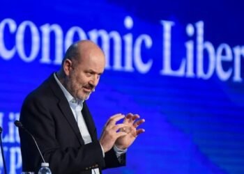 El Gobierno implementa el “Silencio Administrativo Positivo” para los trámites: ¿Qué cambia para los ciudadanos?