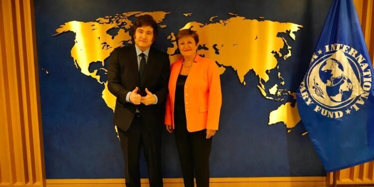 Buscando avanzar en un nuevo acuerdo con el FMI, Milei se reunió con Kristalina Georgieva en Washington