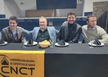 Santa Fe: el peronismo partido confía en que sus tres listas podrán sumar entre 15 y 20 convencionales