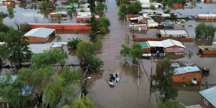El Gobierno creará un fondo de asistencia para los afectados por el temporal en Buenos Aires