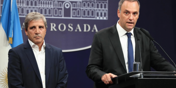 El Gobierno lanza el “Plan de Reparación Histórica de los Ahorros” para incentivar el uso de dólares no declarados