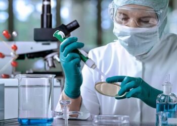 Tras eliminar beneficios al régimen fueguino, el Gobierno apunta a monopolios en laboratorios veterinarios