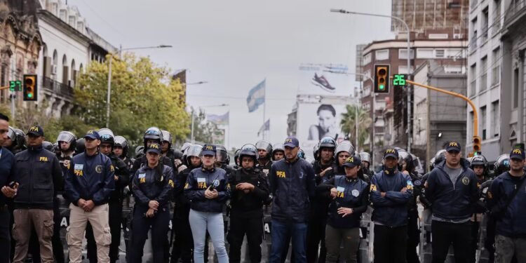 La Justicia ratificó la suspensión del decreto que restringía el derecho de huelga