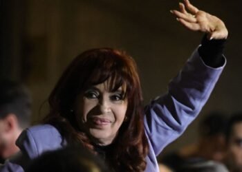 El Tribunal recibió más de 700 solicitudes para visitar a Cristina Kirchner en su detención domiciliaria