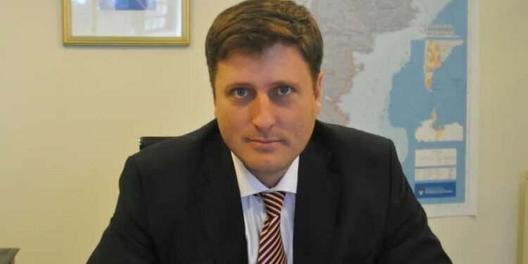 Renunció el vicecanciller Bustamante: relevo inesperado en la Cancillería