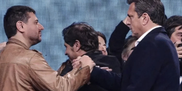 Cruce entre Juan Grabois y Sergio Massa: tensión en el Frente Renovador