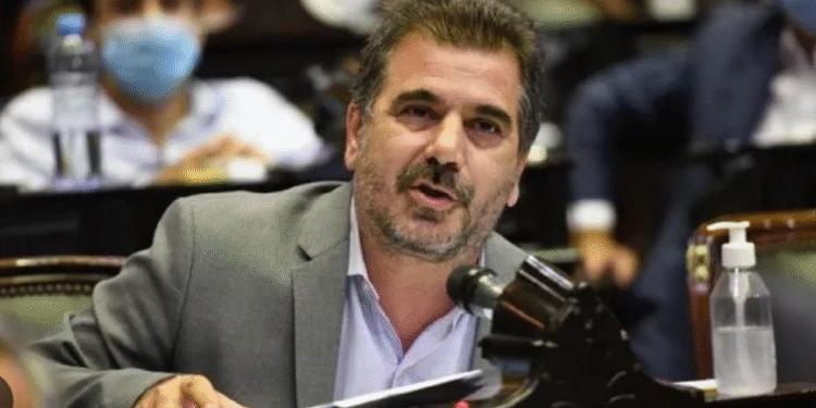 El PRO y LLA piden investigar los cortes de luz en La Plata en el cierre de listas