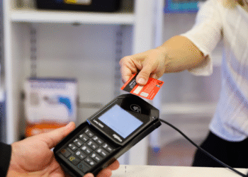 En un año se duplicó la morosidad en el financiamiento con tarjeta de crédito