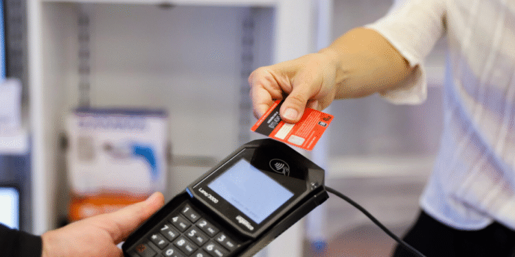 En un año se duplicó la morosidad en el financiamiento con tarjeta de crédito