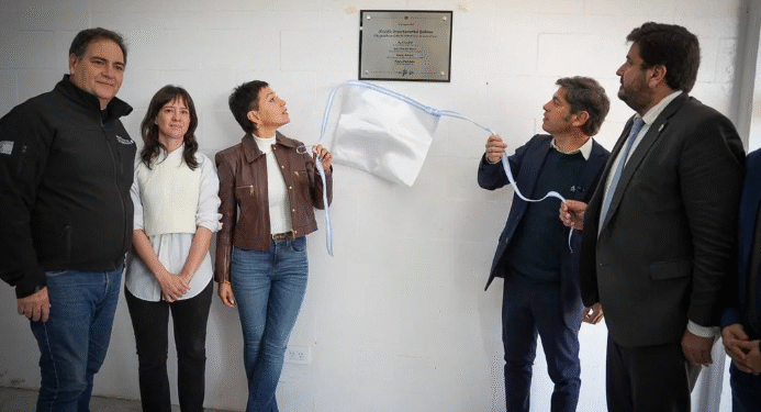 Axel Kicillof y Mayra Mendoza en Quilmes: “Milei no puso un sólo peso para ampliar el Servicio Penitenciario”