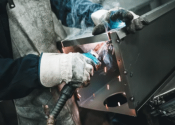 La actividad económica cayó 0,7% en junio