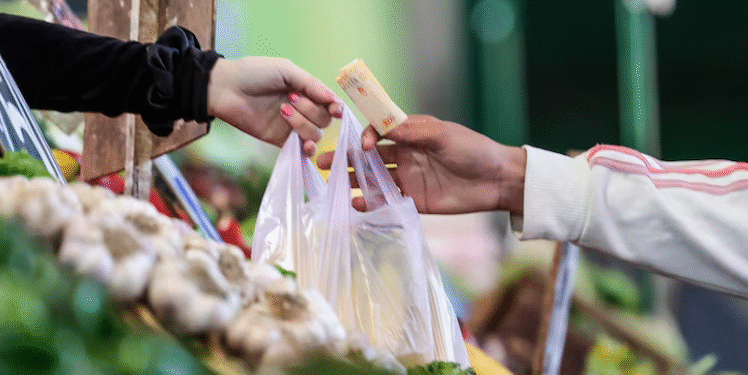 La inflación fue del 1,9% en julio y 36,6% en los último doce meses