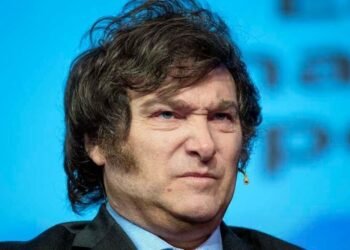 Milei viajará a EE. UU. entre audios escandalosos y a días de las elecciones bonaerenses