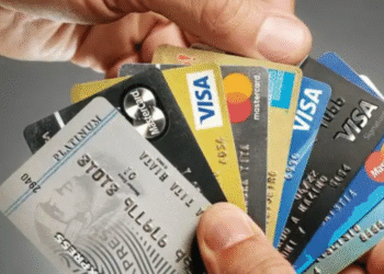 Morosidad récord en créditos familiares: el financiamiento en alza preocupa al sistema financiero