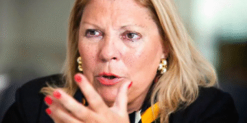 Carrió y la Coalición Cívica pidieron el juicio político del juez que censuró los audios de Karina Milei