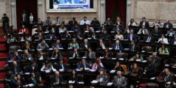 El Congreso frena decretos de Milei: avanzan controles y se anticipa veto presidencial
